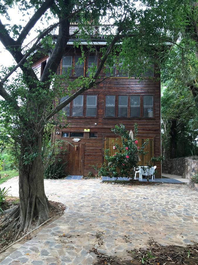 Roatan Bed & Breakfast Apartments West End Exterior foto